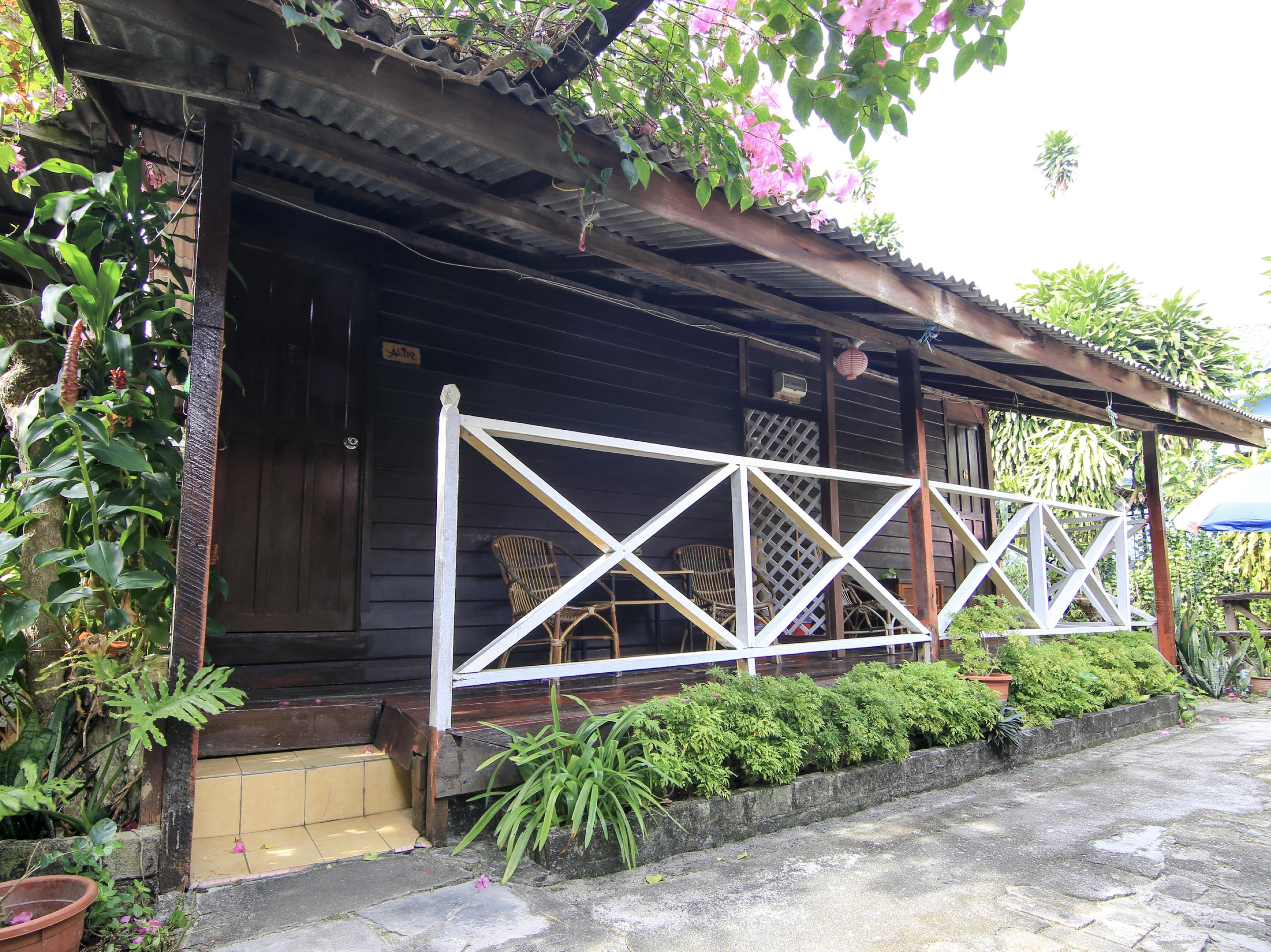 Ombak Kampung Teluk Nipah